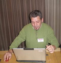20090725092536-20090725000427-trabajando.jpg